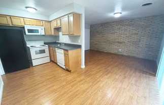 Lowell 545 - Photo 1 of 1