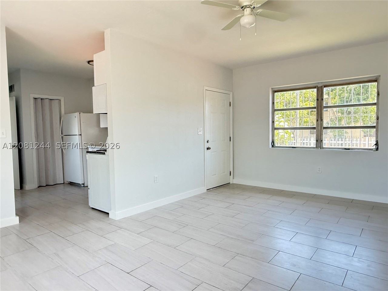 1060 Sw 29th Ave #2901 - Photo 3 of 11