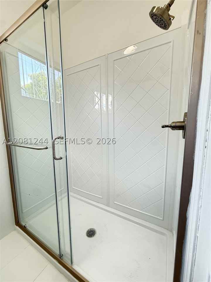 1060 Sw 29th Ave #2901 - Photo 6 of 11
