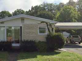 featured image of 946 Wood St #2