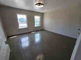 featured image of 923 Douglas St