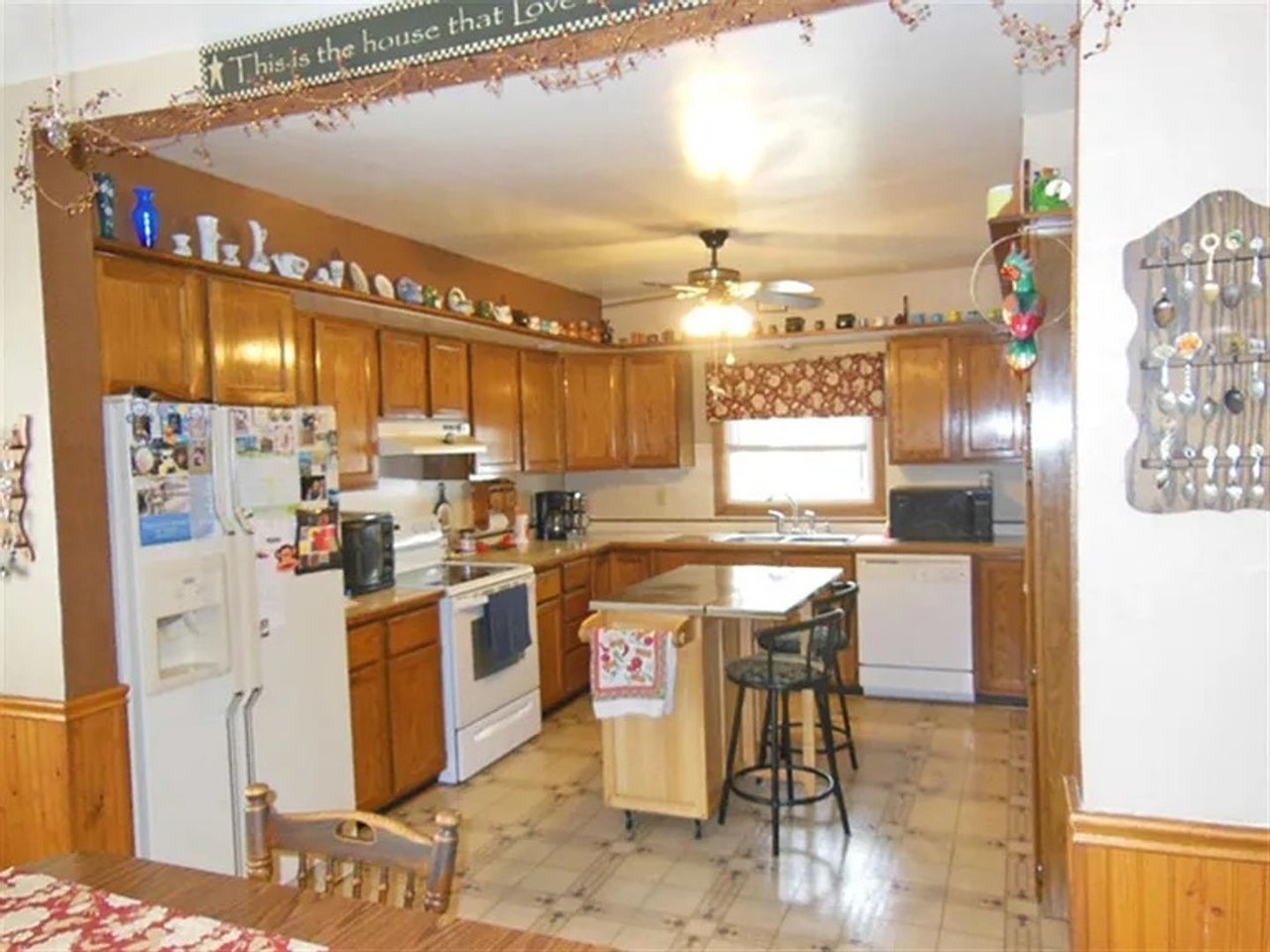 1502 S Chestnut Ave - Photo 7 of 24