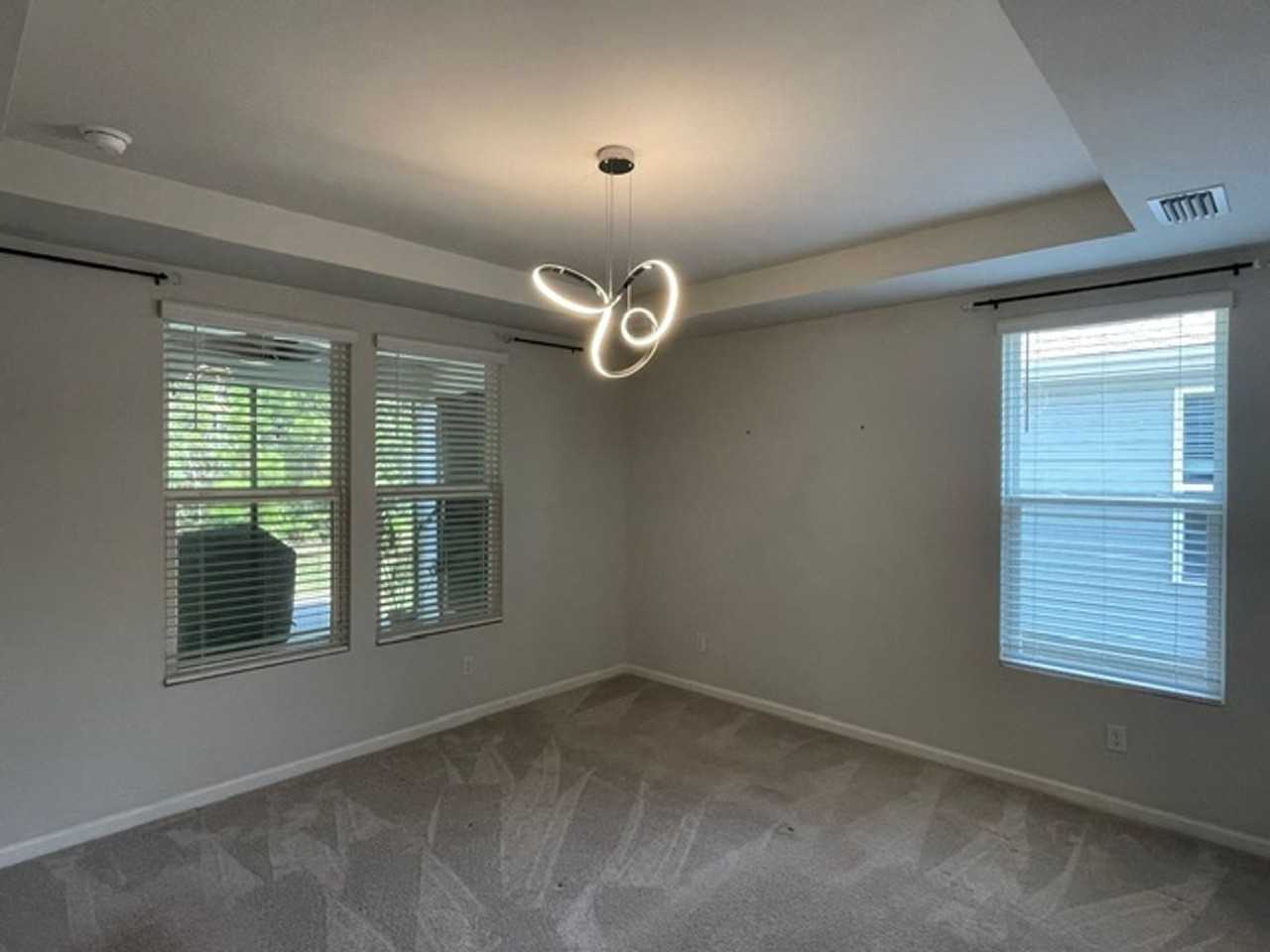 802 Destiny Dr - Photo 7 of 13