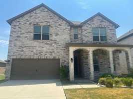 featured image of 1516 White Water Way