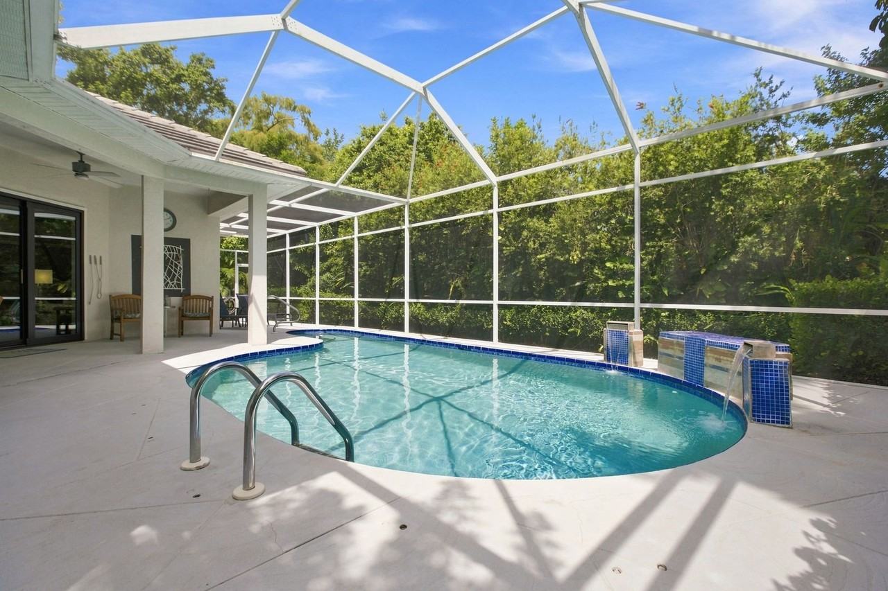 2160 Harlans Run - Photo 2 of 48