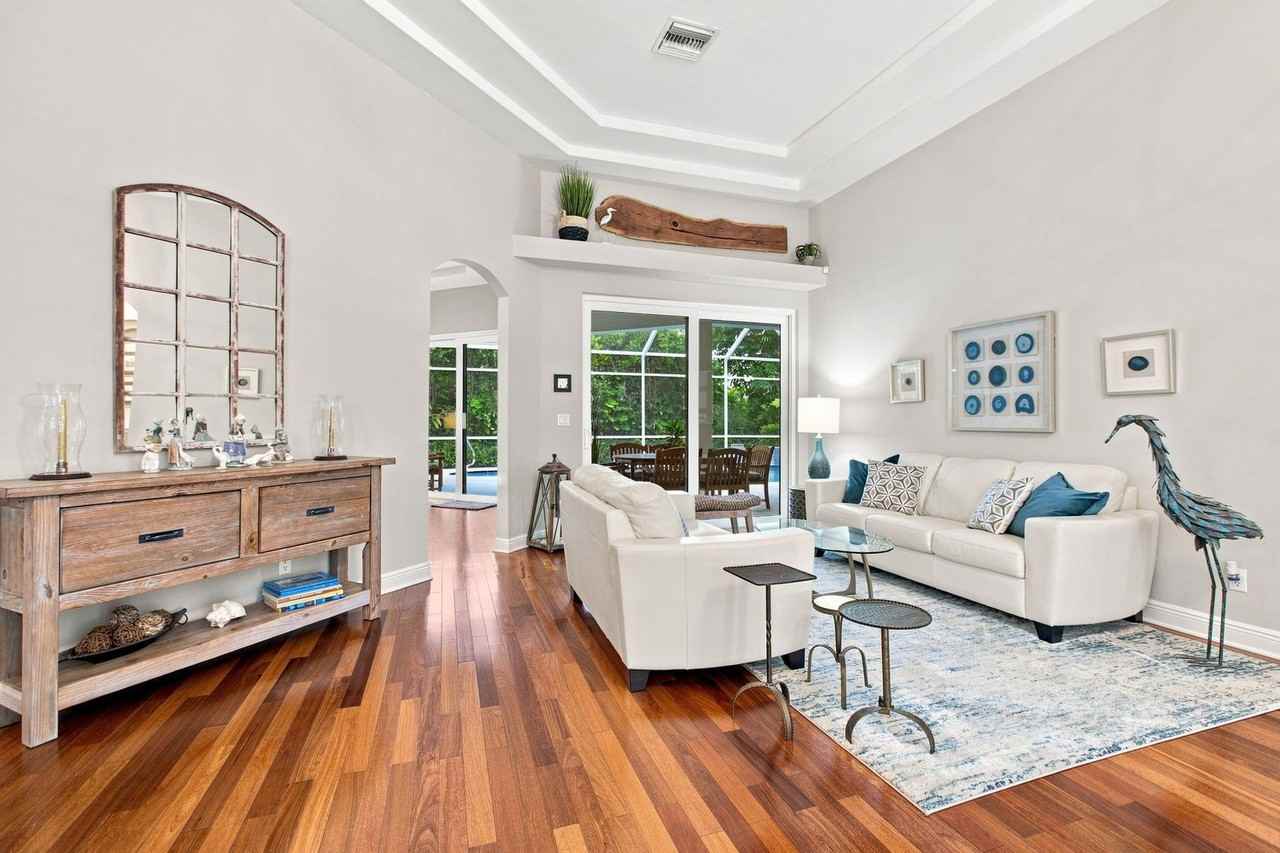 2160 Harlans Run - Photo 3 of 48