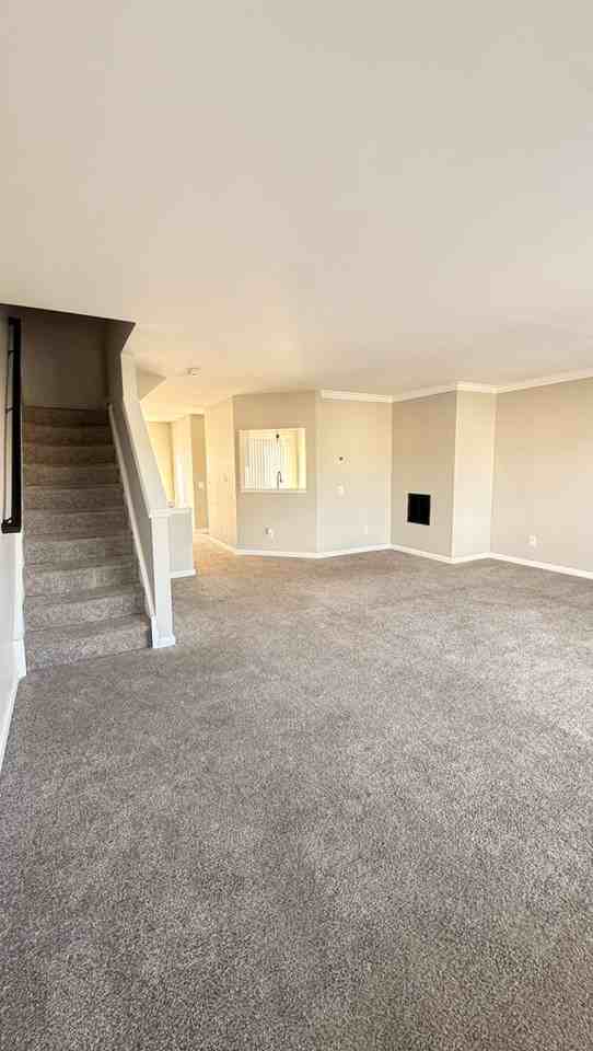 39 Lisa Dr - Photo 7 of 23