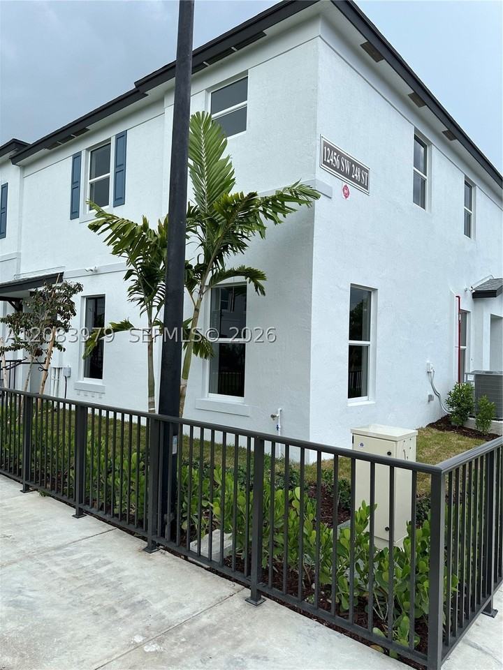 12456 Sw 248th St #5 - Photo 2 of 24