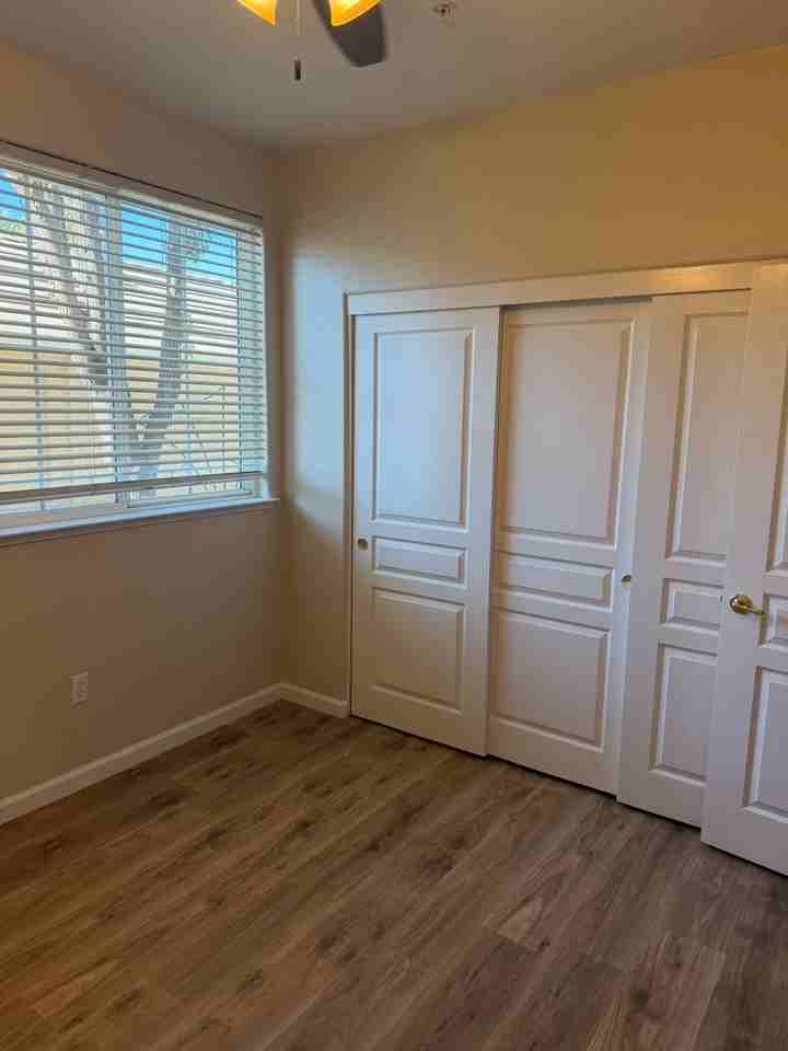 1360 Shady Ln - Photo 3 of 10
