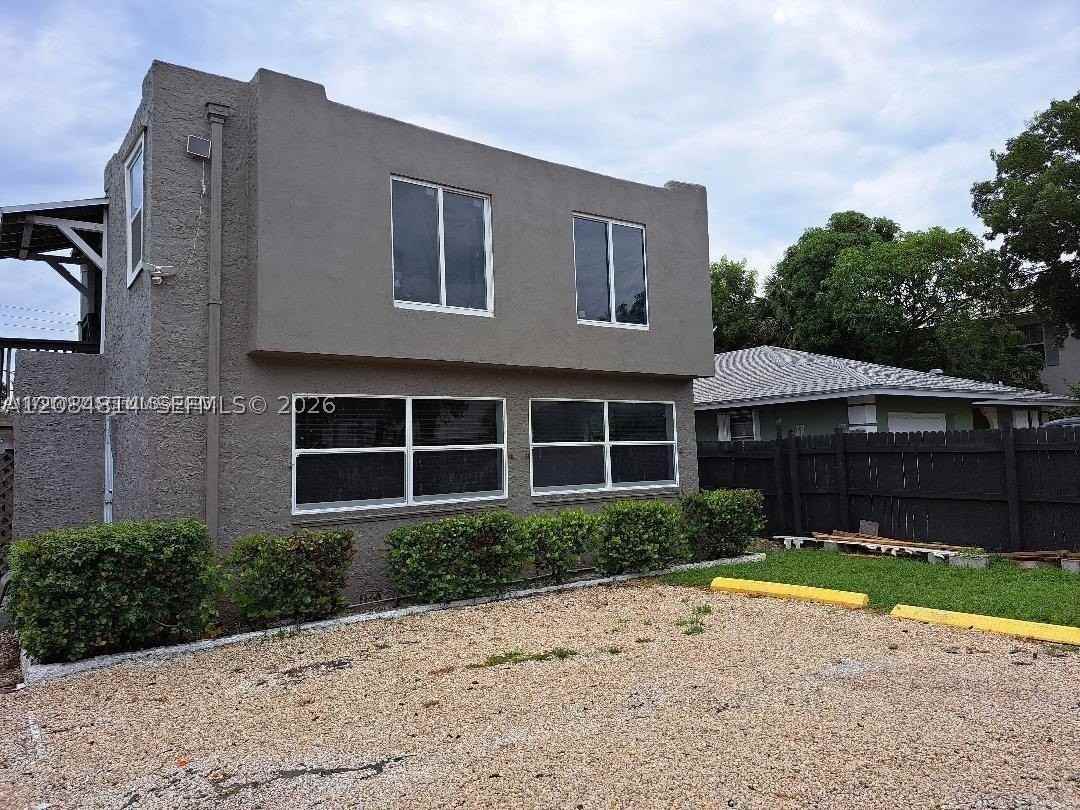 217 Southridge Rd - Photo 2 of 14