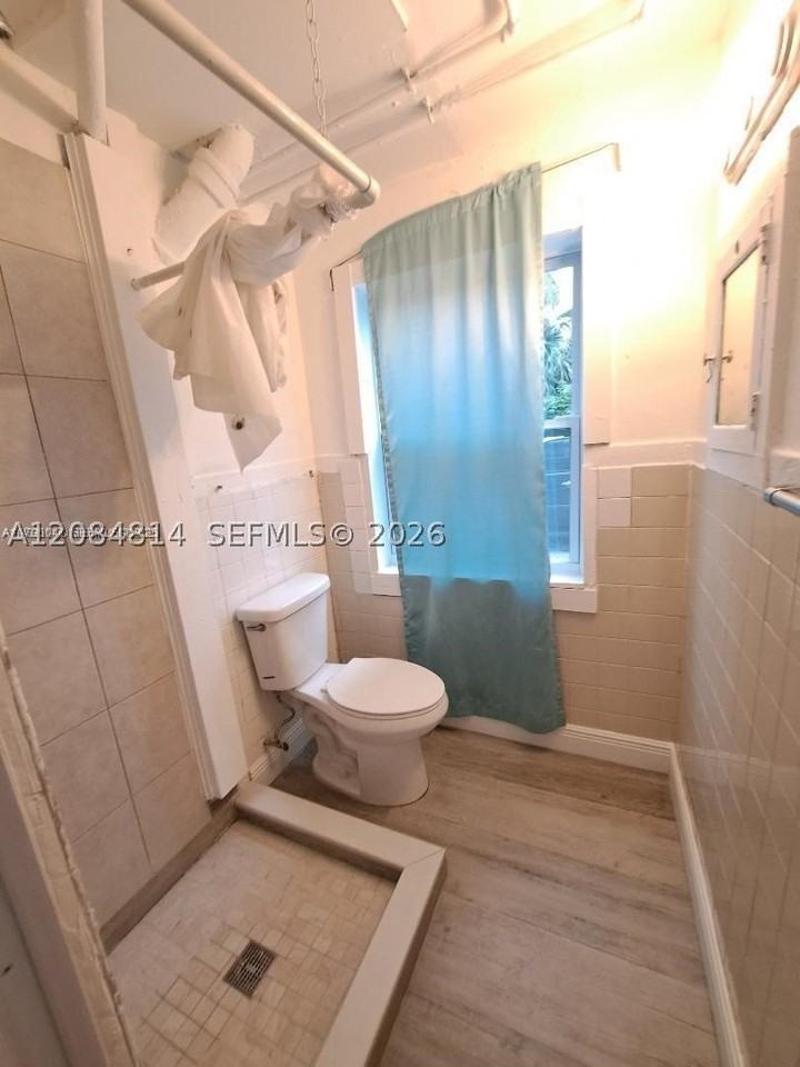 217 Southridge Rd - Photo 7 of 14