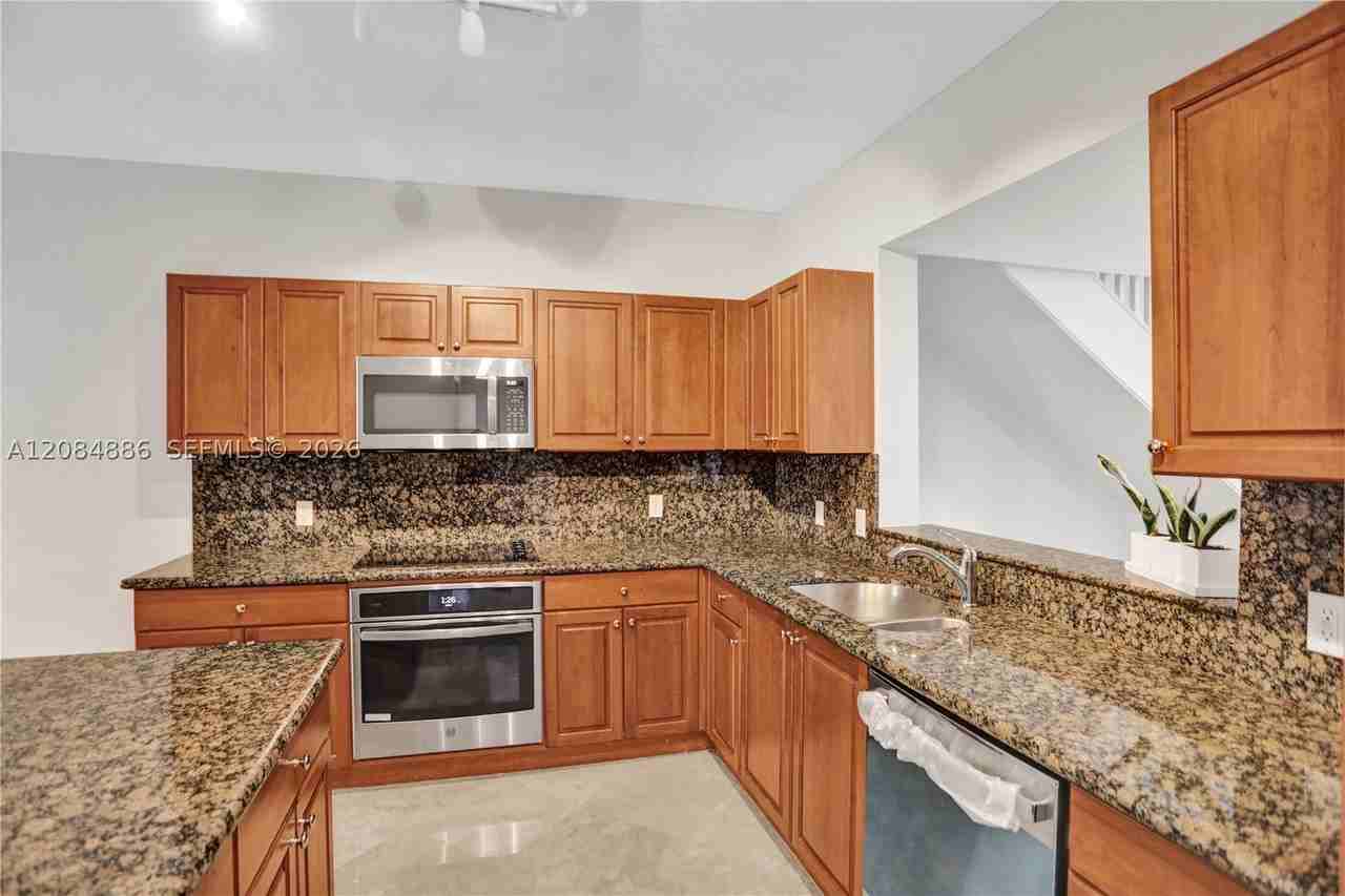 7564 Sw 102nd St #211 - Photo 4 of 25