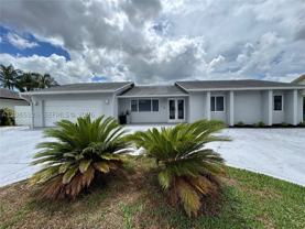 7010 Sw 144th Pl #7010 - Photo 1 of 1