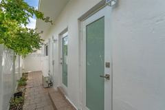 201 Sw 51st Ct #5 - Photo 1 of 1