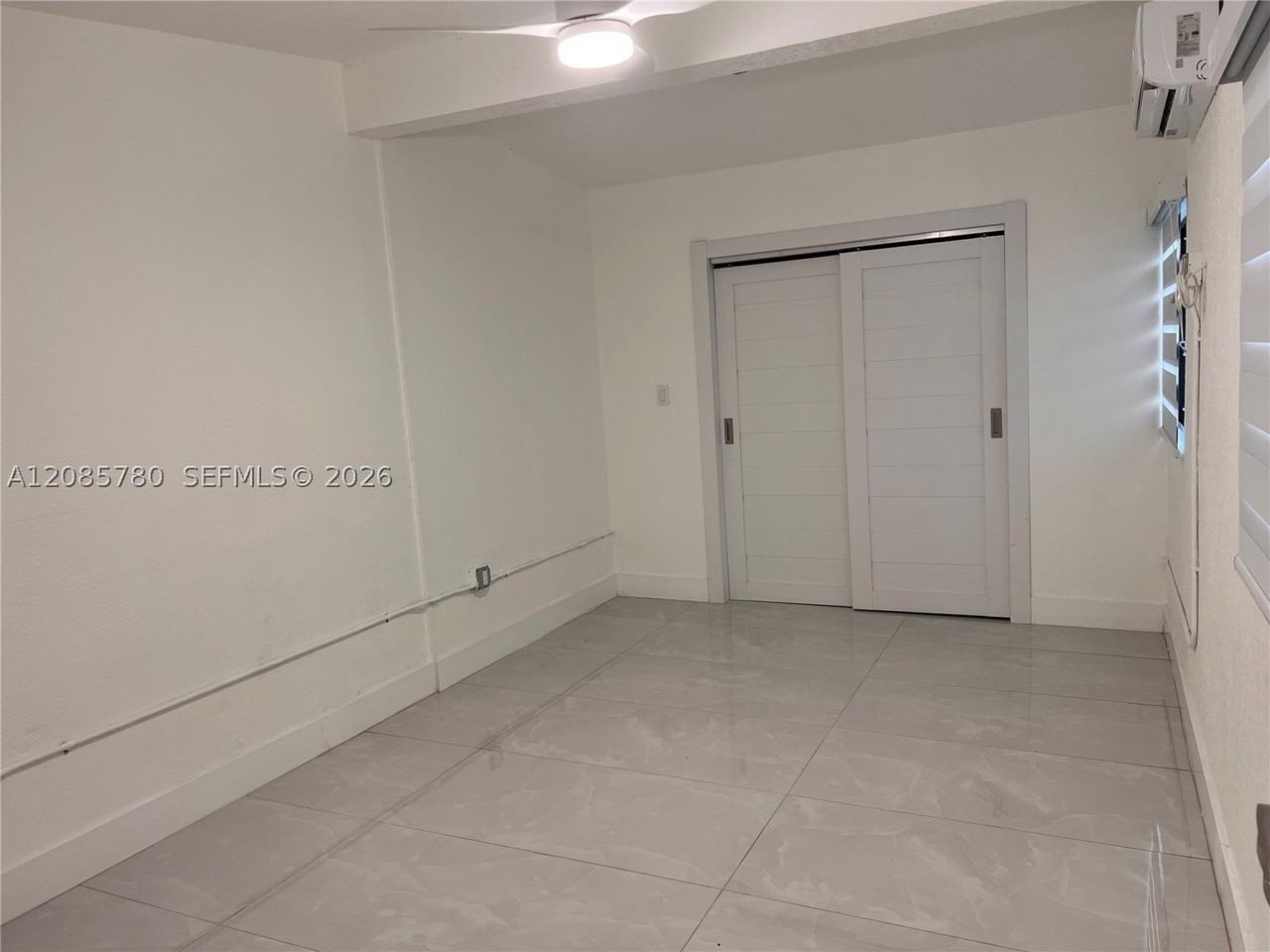 112XX Ne 48th St #A - Photo 3 of 6