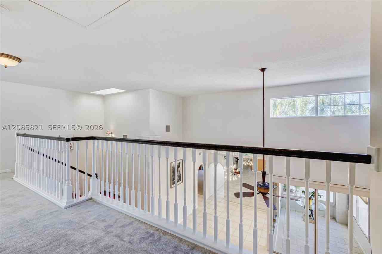 30 Windsor Ln #30 - Photo 6 of 50