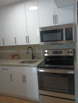 1484 Nw 15th Ave #5 - Photo 1 of 1