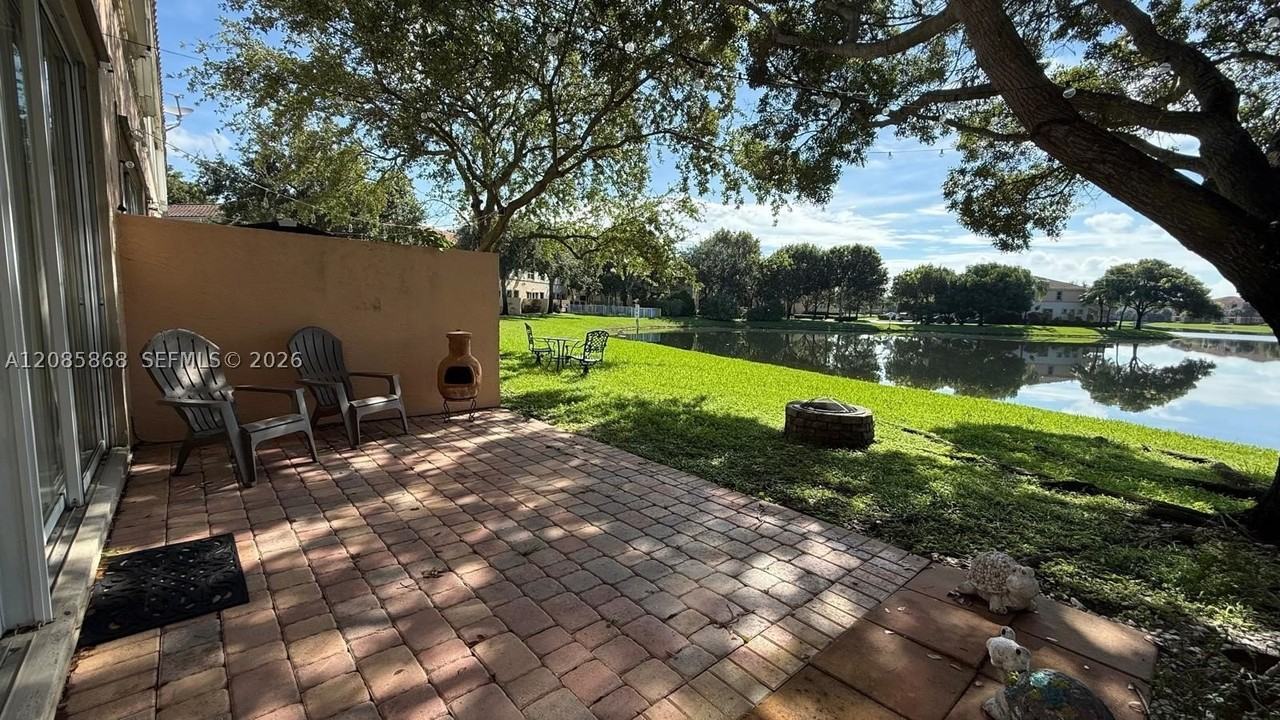 4735 Sw 164th Ave - Photo 5 of 38