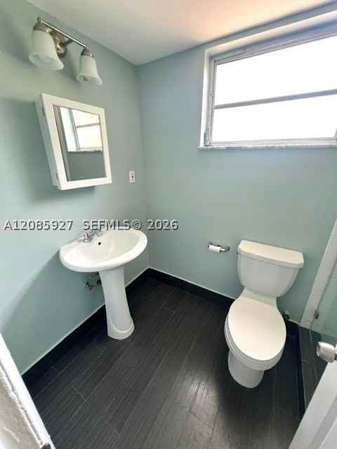685 Ne 85th St #1 - Photo 6 of 7