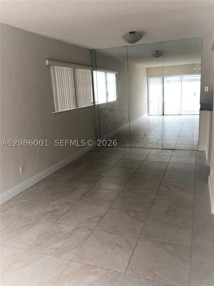 15820 Sw 91st Ct #C - Photo 6 of 24
