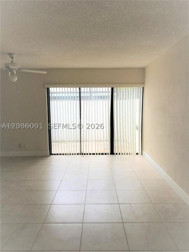 15820 Sw 91st Ct #C - Photo 7 of 24