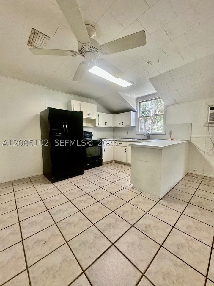 29775 Sw 177th Ave #1 - Photo 6 of 13