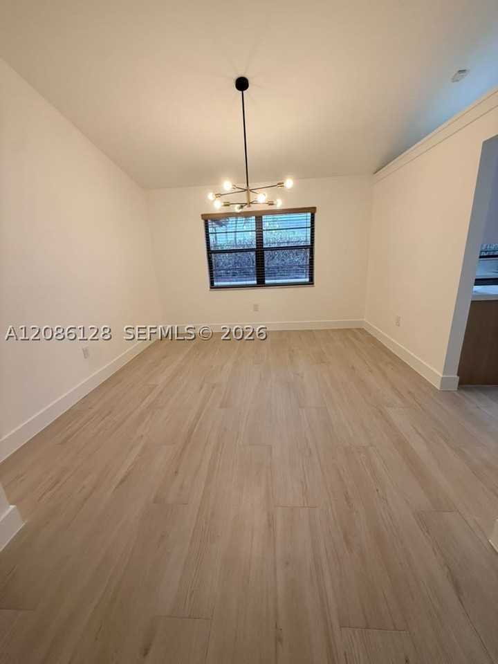 3381 Sw 140th Ave #0 - Photo 6 of 14