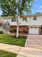 featured image of 183 E Henry Pl