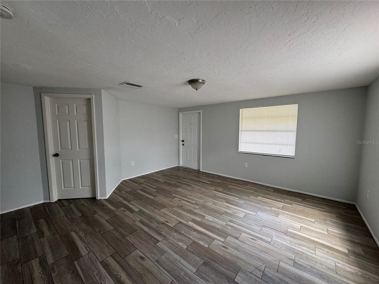 312 60th Avenue Dr W #A - Photo 5 of 10