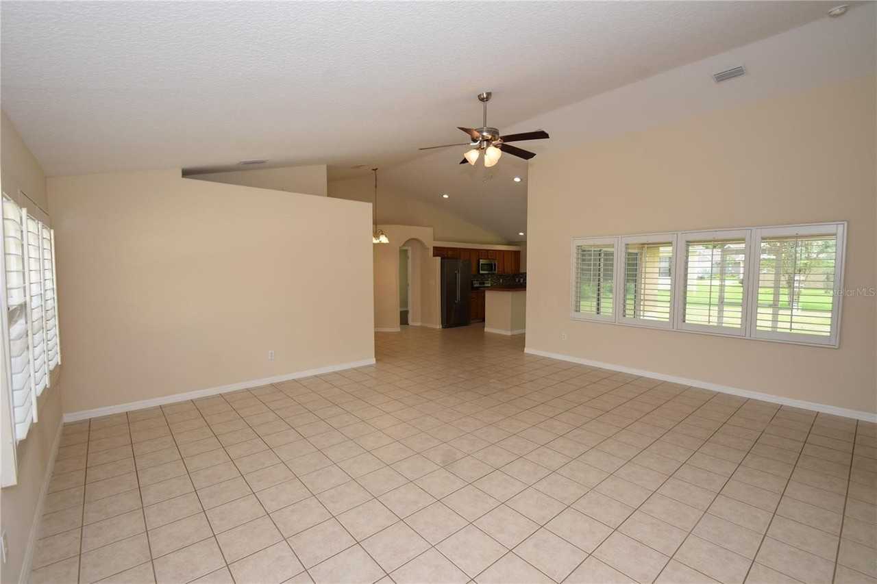 11 Zenith Ct - Photo 5 of 28