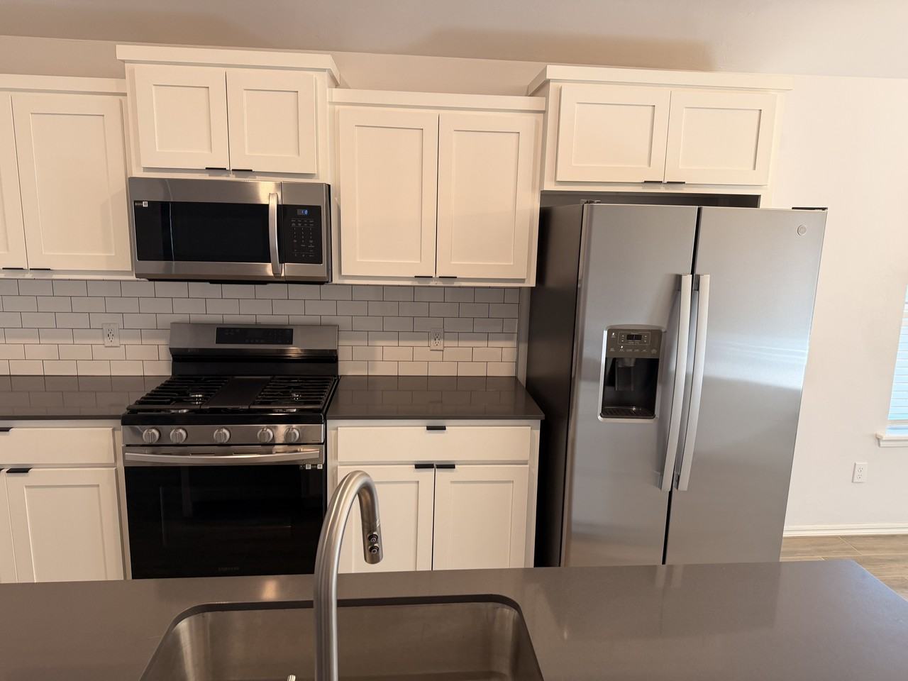 2544 Nw 199th St #1 - Photo 7 of 20