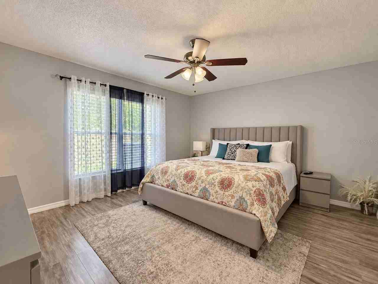 4440 Bleasdale Ave - Photo 7 of 19