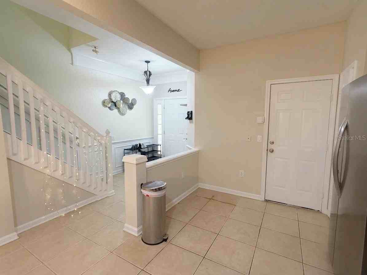 6360 Ranelagh Dr #102 - Photo 4 of 25