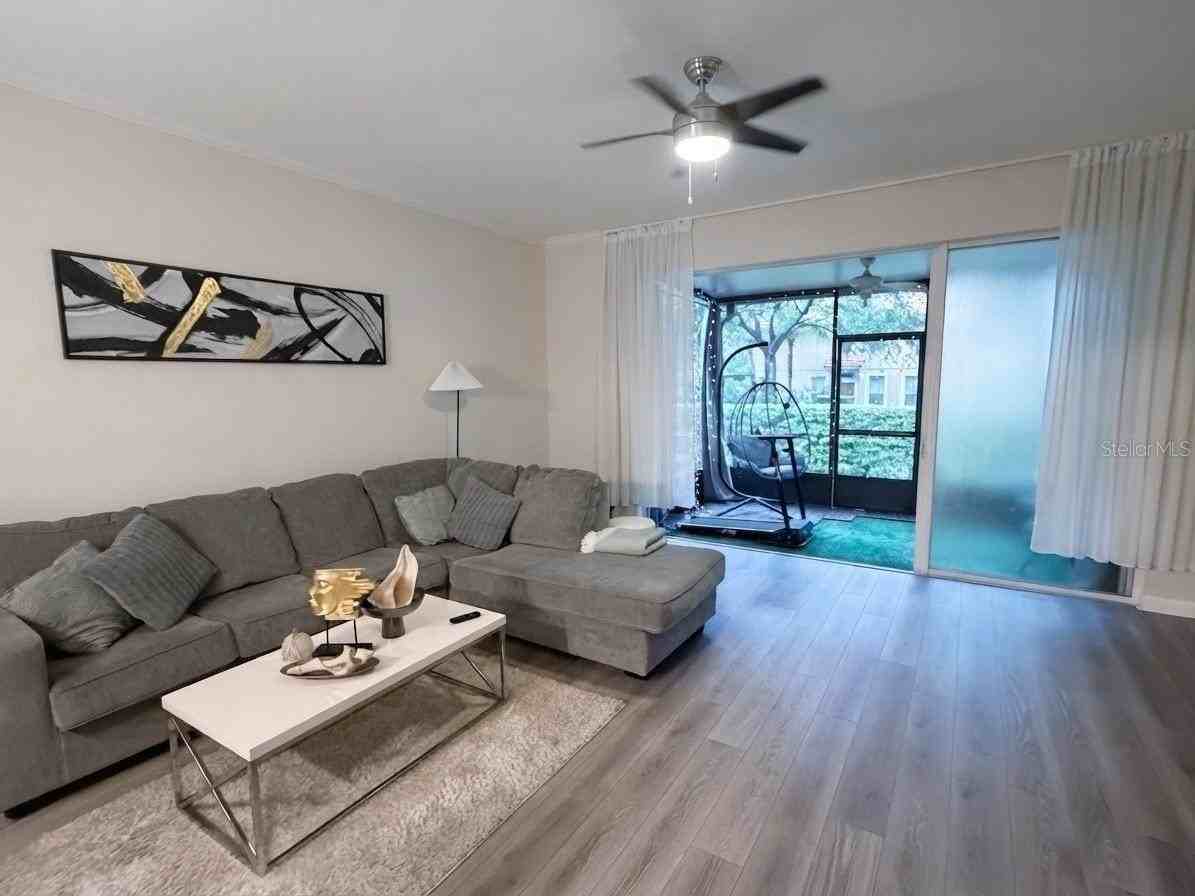 6360 Ranelagh Dr #102 - Photo 7 of 25