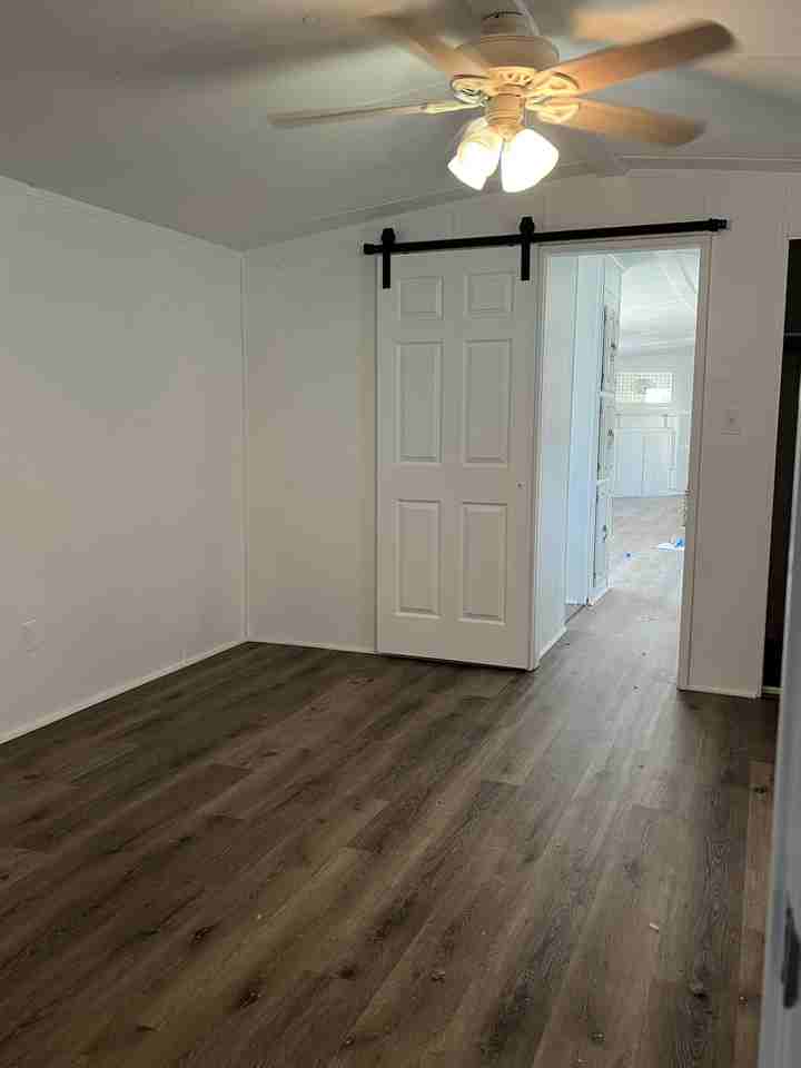 523 NE State Rt 13 - 1 #1 - Photo 7 of 13