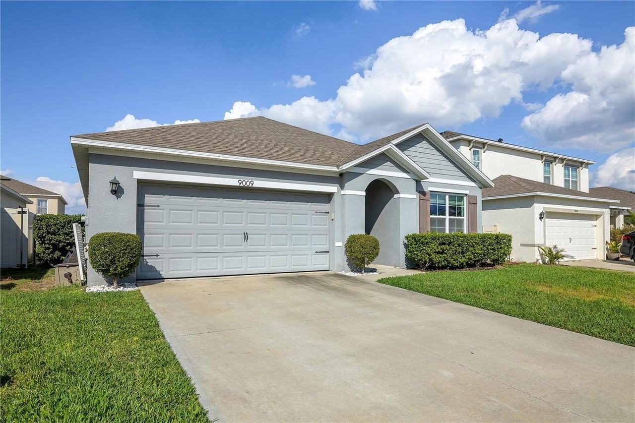 9009 Pinales Way - Photo 3 of 20