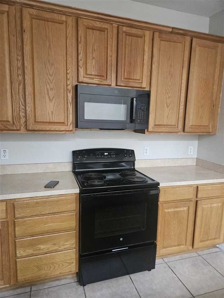 2461 Chatham Place Dr - Photo 6 of 16