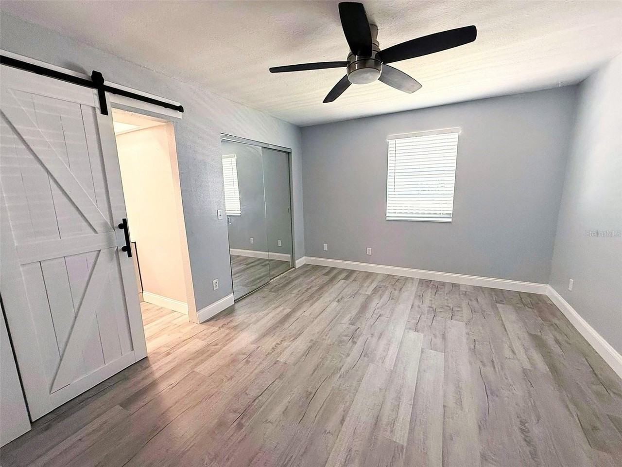 1231 Illinois Ave #1 - Photo 7 of 25