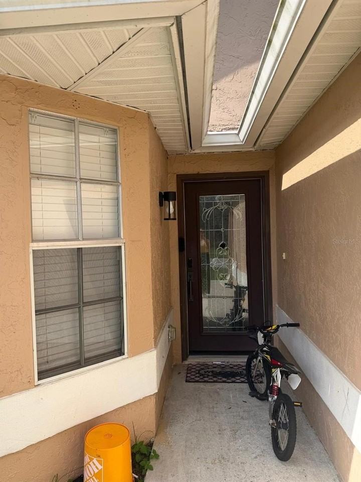 2216 Ridgemore Dr - Photo 3 of 24