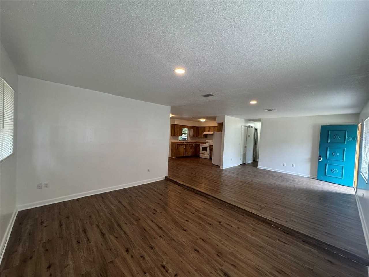 2343 S Tennyson Pt - Photo 4 of 15