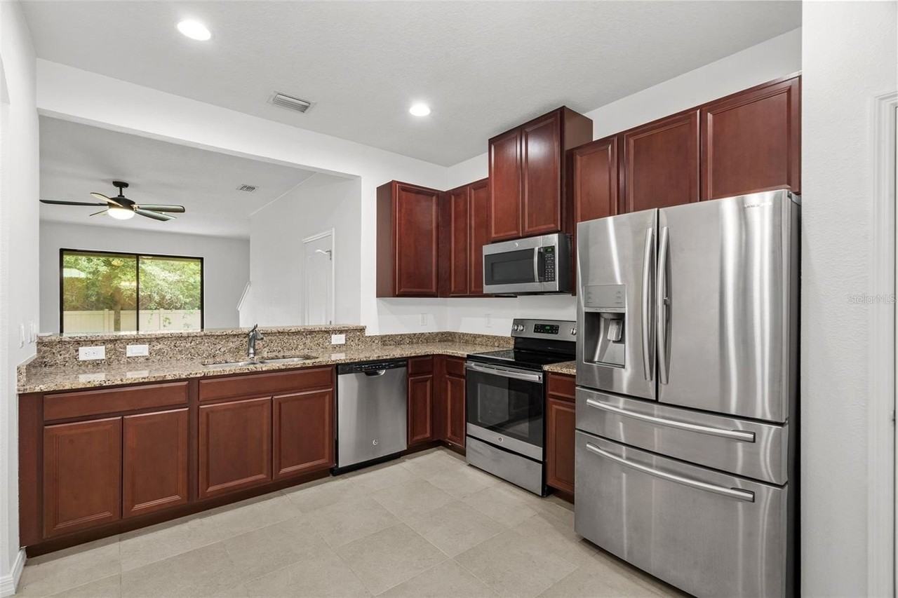 5179 Bay Isle Cir - Photo 7 of 22