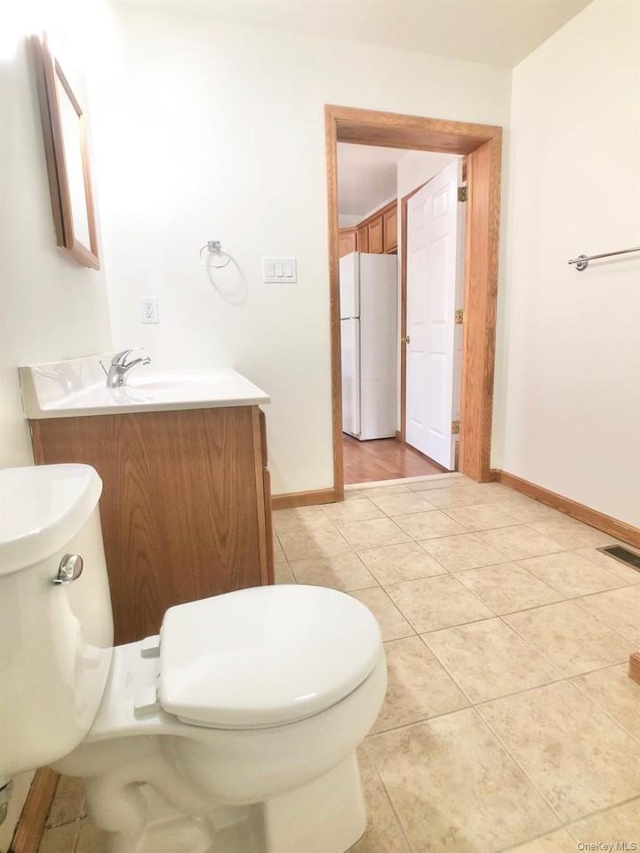 331 W Post Rd #A - Photo 5 of 7