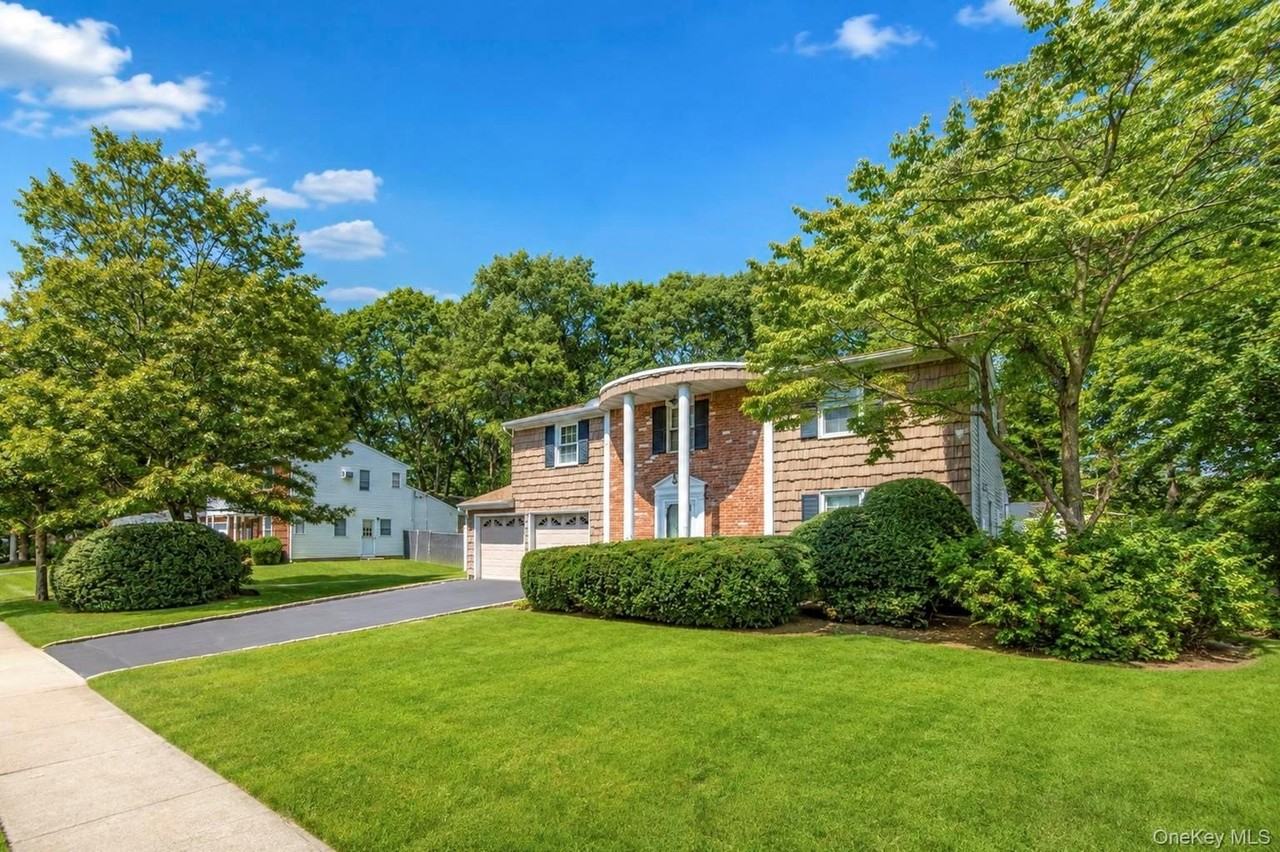 25 Hewes St - Photo 4 of 47