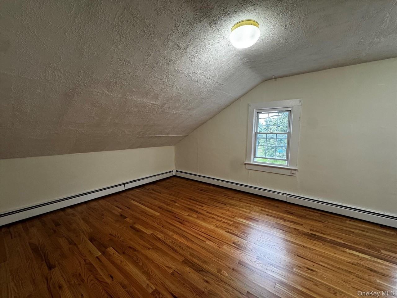 205 Union St #2 - Photo 7 of 11