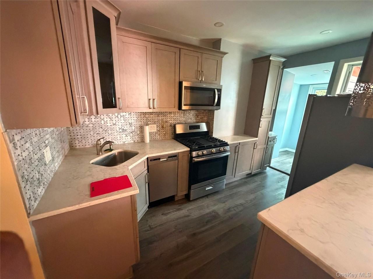 27 Stephens Ct #1F - Photo 6 of 13