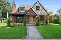 201 Glenmore St - Photo 1 of 1