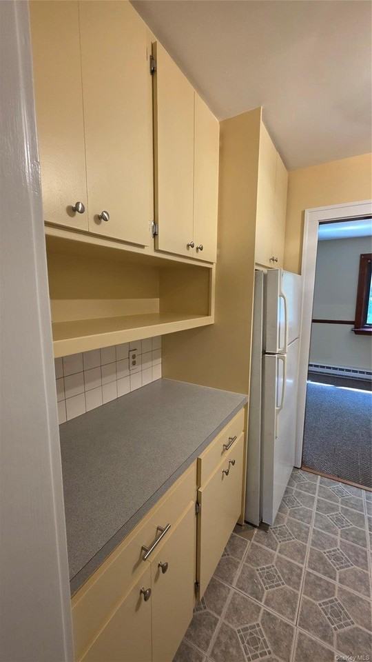 47 Scarborough Ln #D - Photo 5 of 44