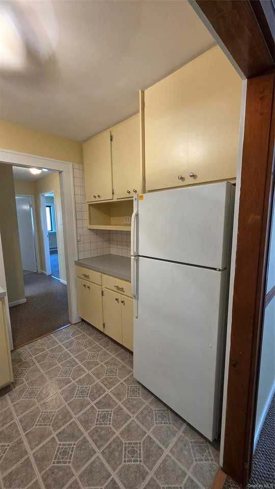 47 Scarborough Ln #D - Photo 6 of 44