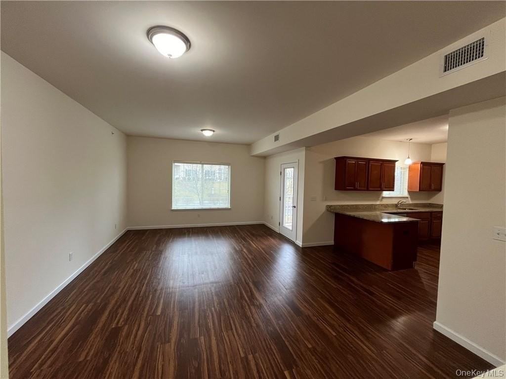 44 High St #125 - Photo 5 of 16