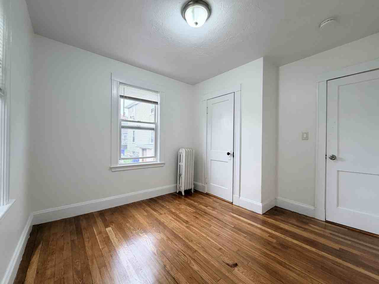 8 Kent St #1R - Photo 7 of 10